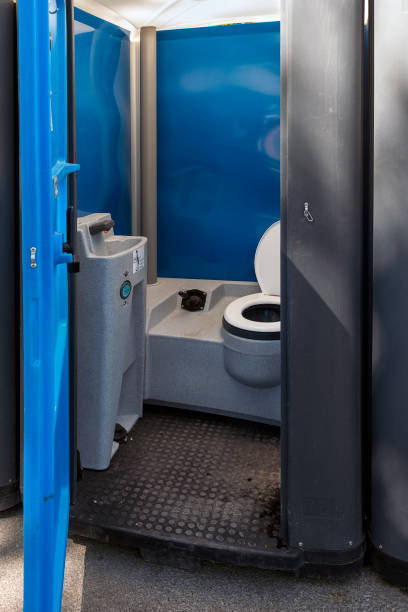 Best Portable restroom trailer rental  in Wellsboro, PA