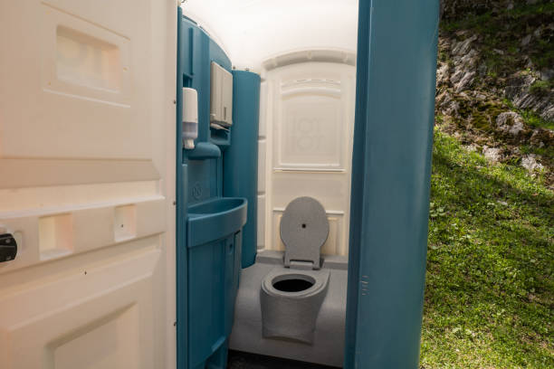 Best Porta potty cleaning services  in Wellsboro, PA